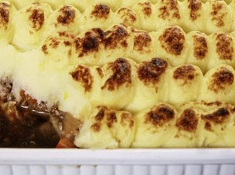 Shepherd's pie and apple & plum crumble